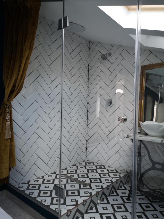 Ivy Boutique Apartment Brasov Ngoại thất bức ảnh